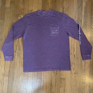 Vineyard Vines tee